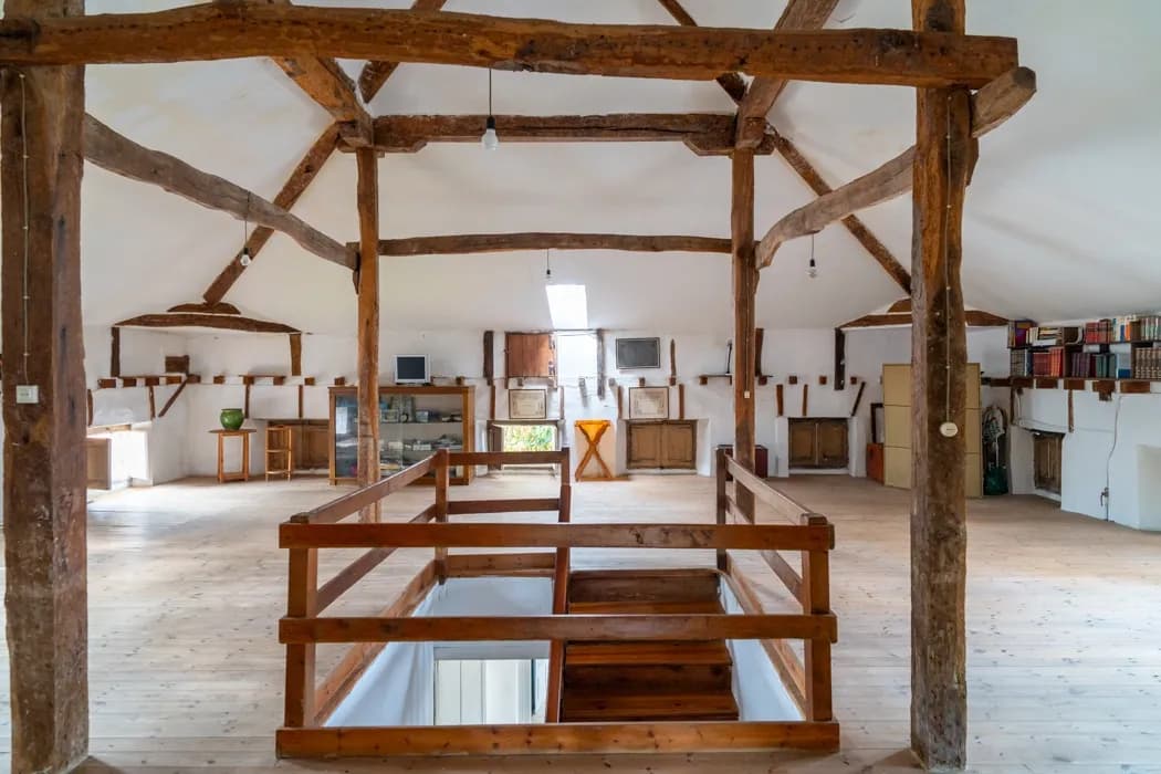 Gallery image 8